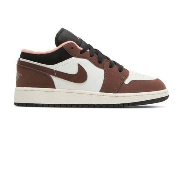 Air Jordan 1 Low SE GS’ Light Choclate - Picture 3 of 5